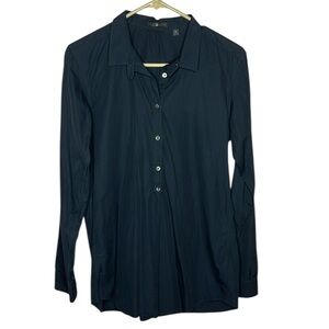 Uniqlo Women’s Half Button Down Long Sleeve Shirt Navy. Size M